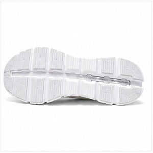 On Cloud Lightweight Running Shoes