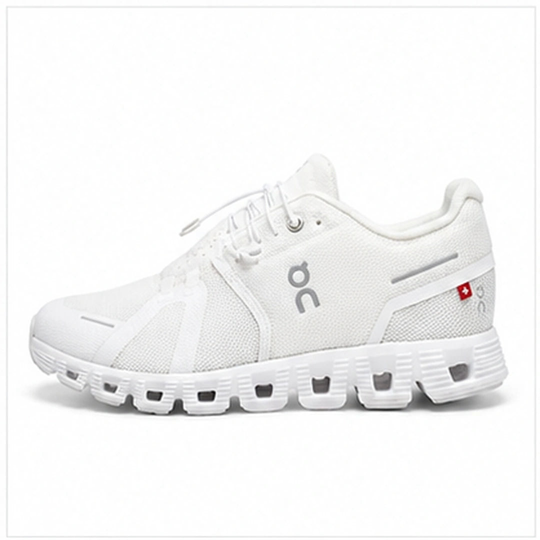 On Cloud Lightweight Running Shoes