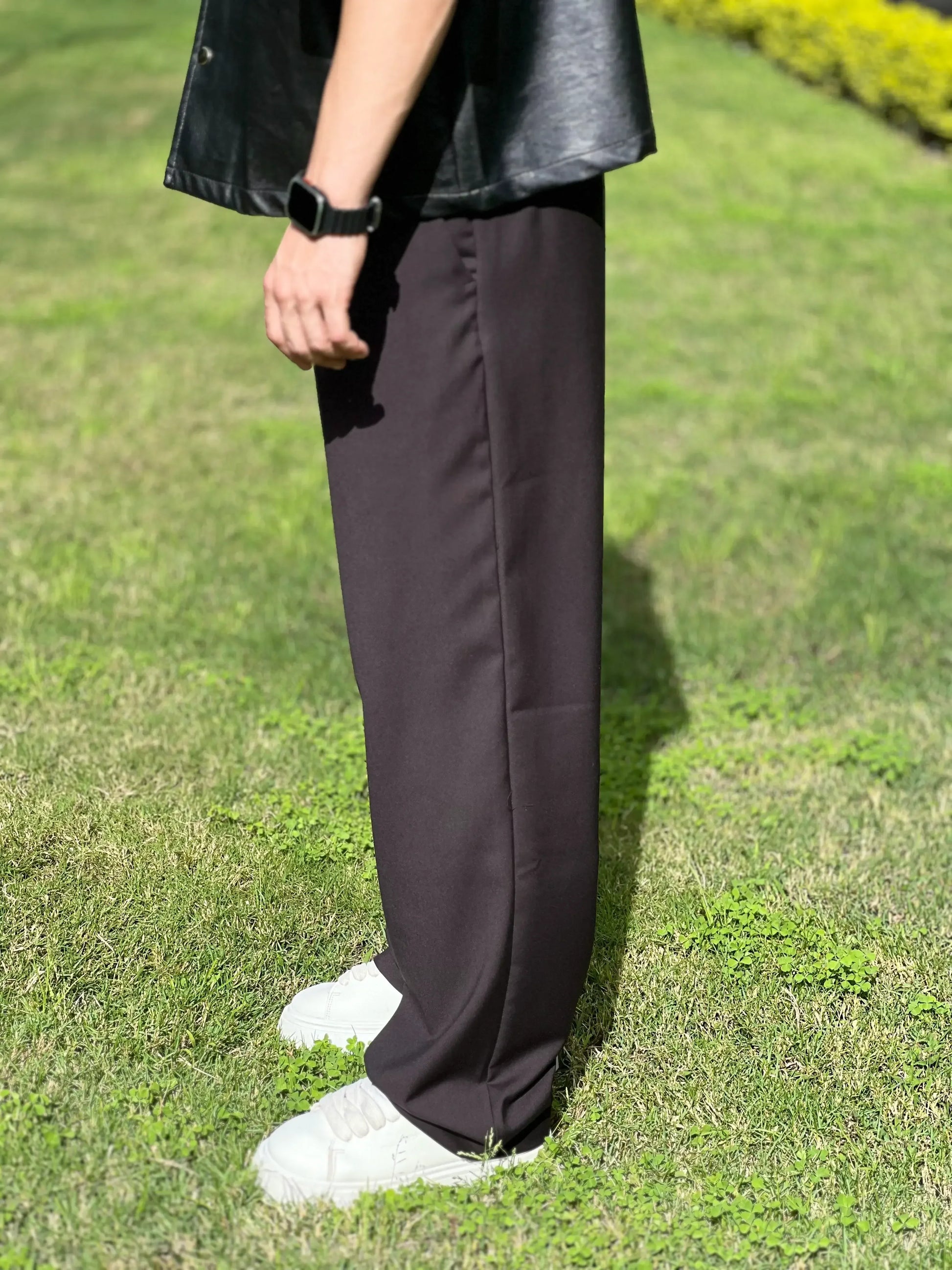 ZARA CLASSIC WIDE LEG TROUSERS