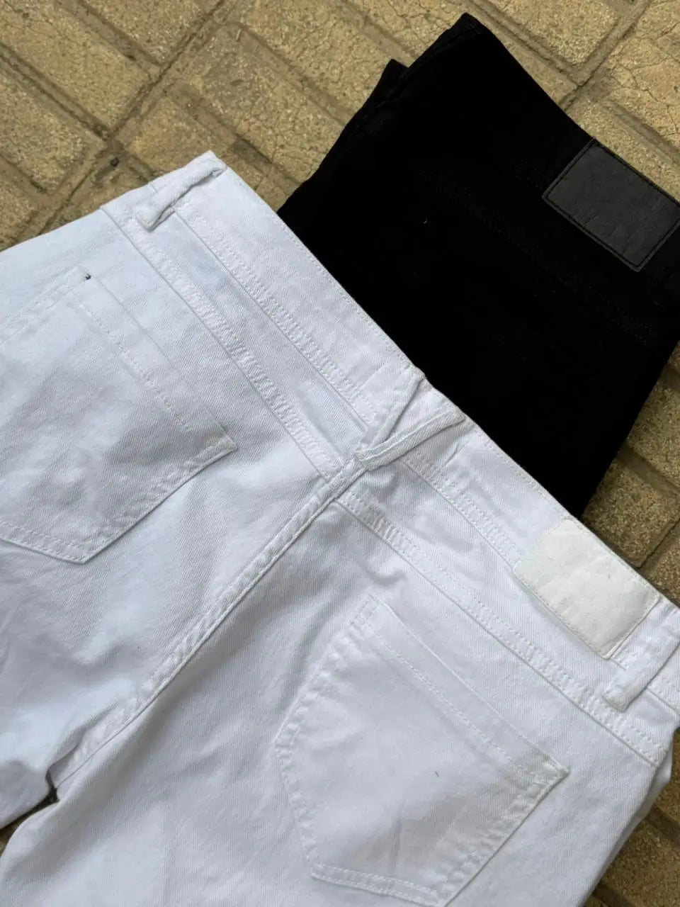 ZARA ANKLE FIT JEANS