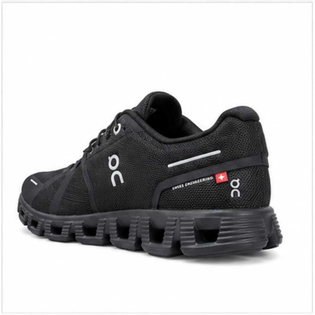 On Cloud Lightweight Running Shoes